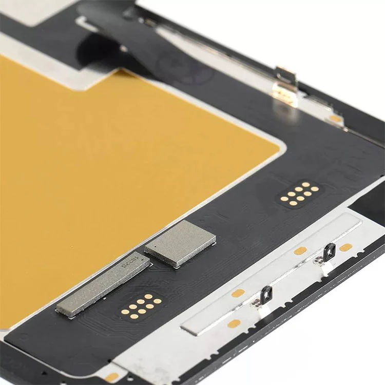 14 plus ecrane LCD