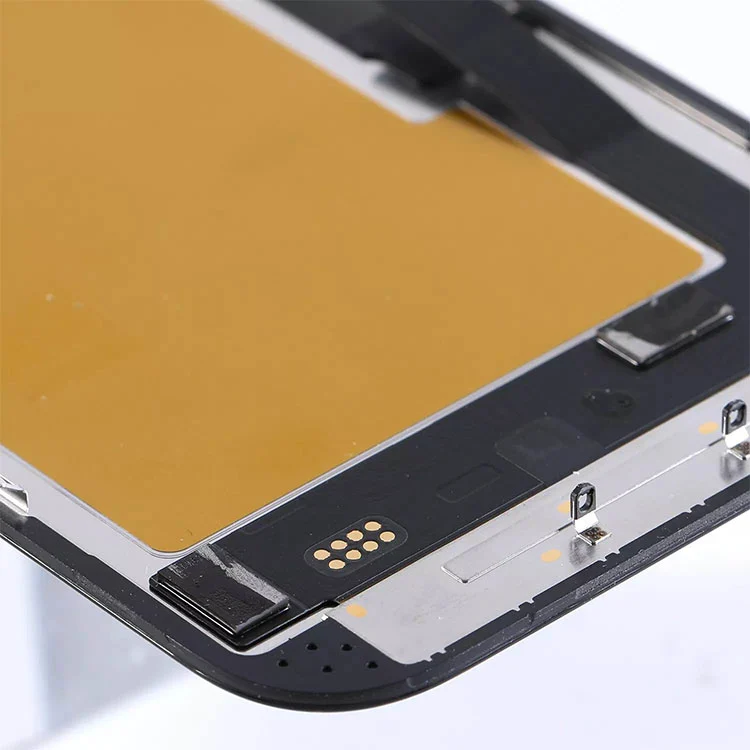 16 ecrane LCD plus
