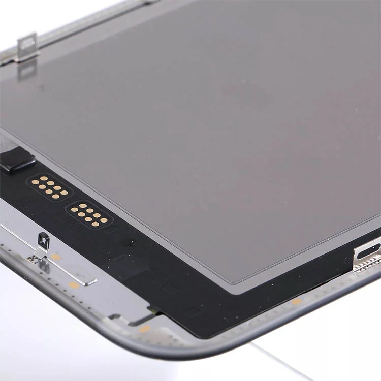 16 ecrane LCD plus
